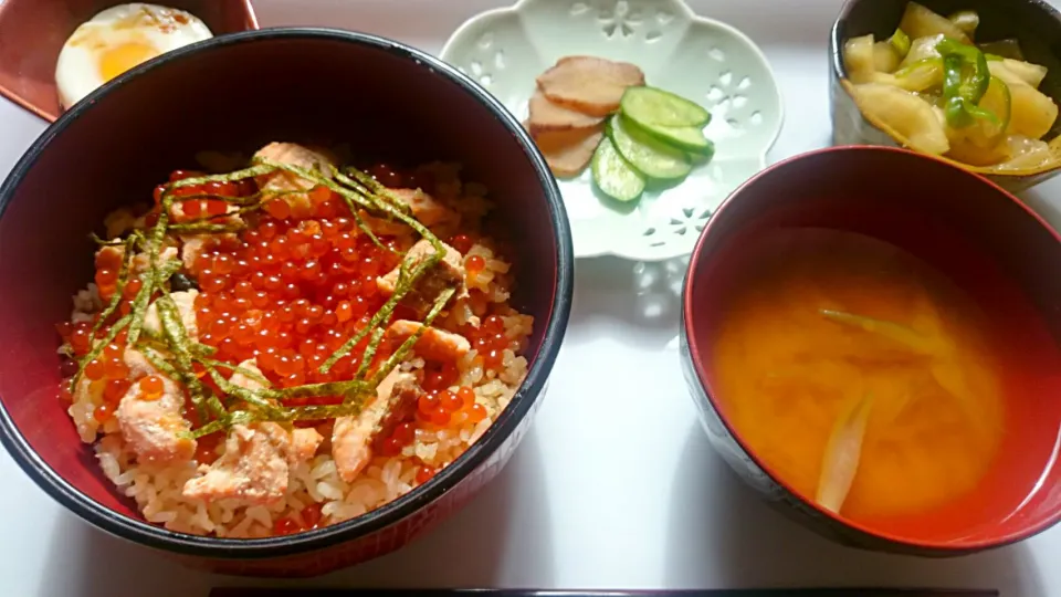 相方への置きご飯〜はらこ飯〜(о´∀`о)|ももじり(о´∀`о)さん