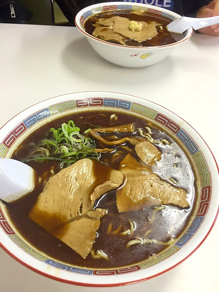 Snapdishの料理写真:塩ラーメン 油多め|みつなち☆さん