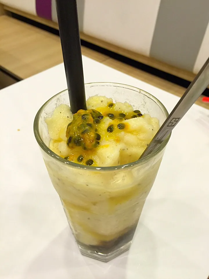 Passion Fruit Freeze with Honey Pearl|Vincent Hoさん