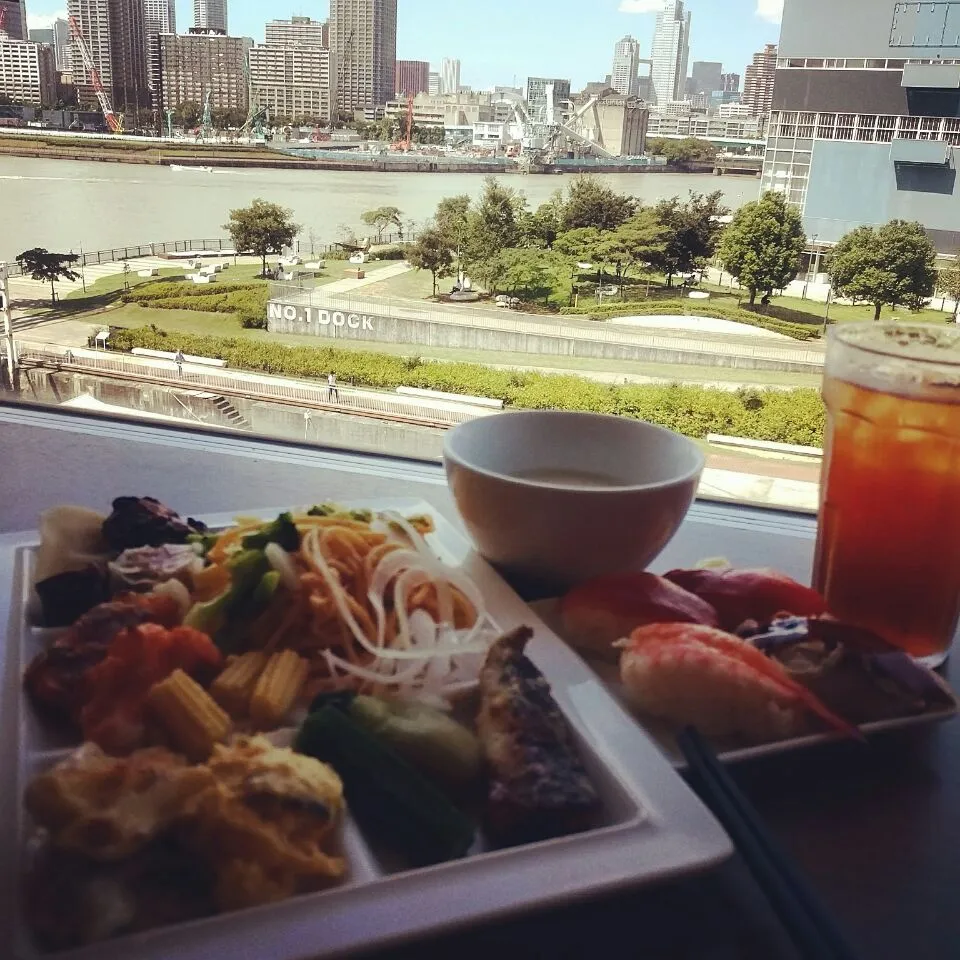 久しぶりに豊洲でランチ☺🍴|Kashimanakitchenさん