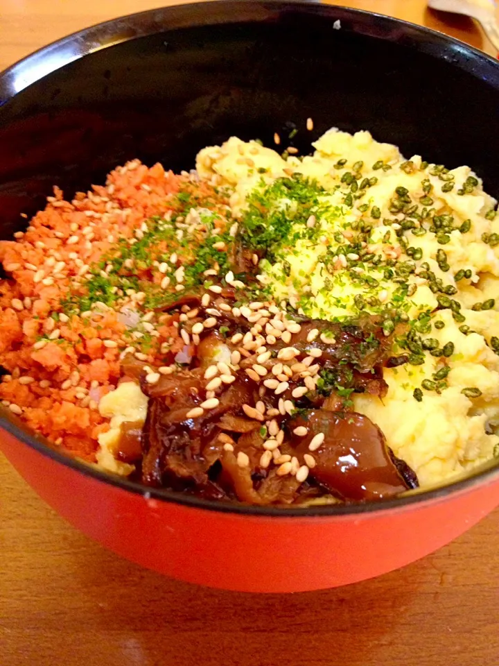 3色丼〜🍀冷蔵庫にある物丼|まいりさん