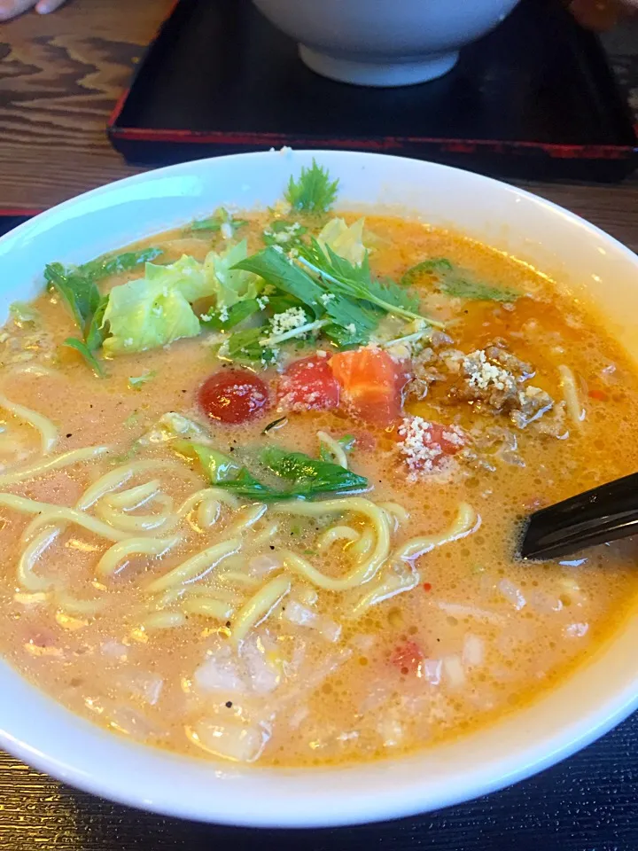 トマトラーメン|なかしまごはんさん