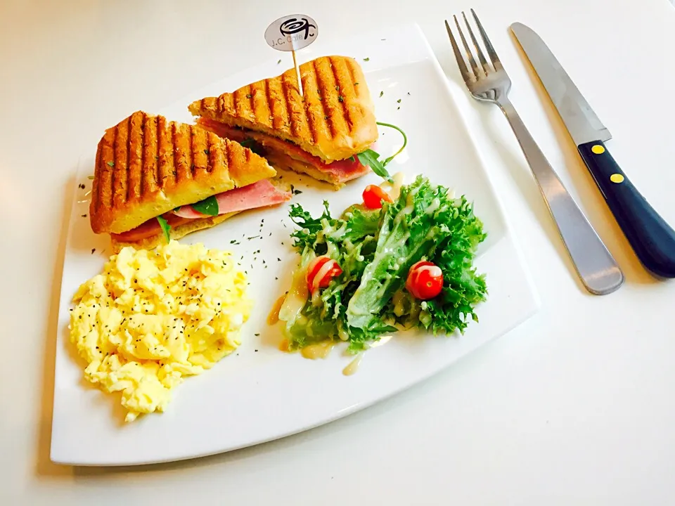 Ham sandwich panini|josephineさん