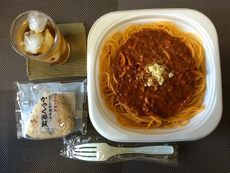 ミートソーススパゲッティ•おにぎり|ばーさんさん