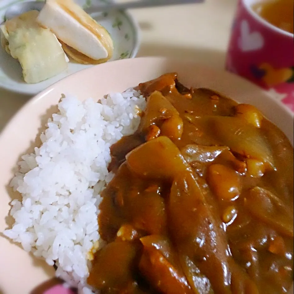 今日の夕飯☆鰤入りカレー↑↑|ひなねこさん