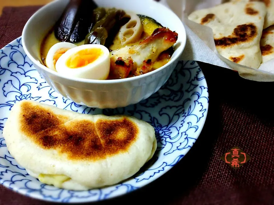 甘麹酵母のナンと初おうちスープカレー👳|真希さん