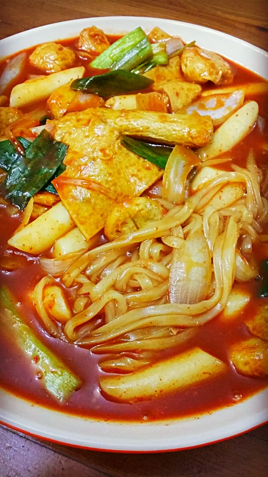 칼국수 떡볶이|손명숙さん