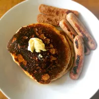 Homemade buttermilk cornmeal pancakes with chicken apple sausage|West Coast Southernerさん