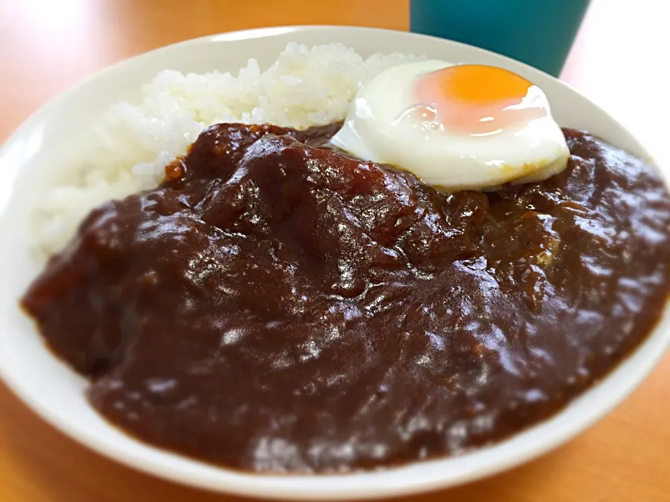 一晩寝かせた欧風カレー。これぞ男の料理。|かっちっさん