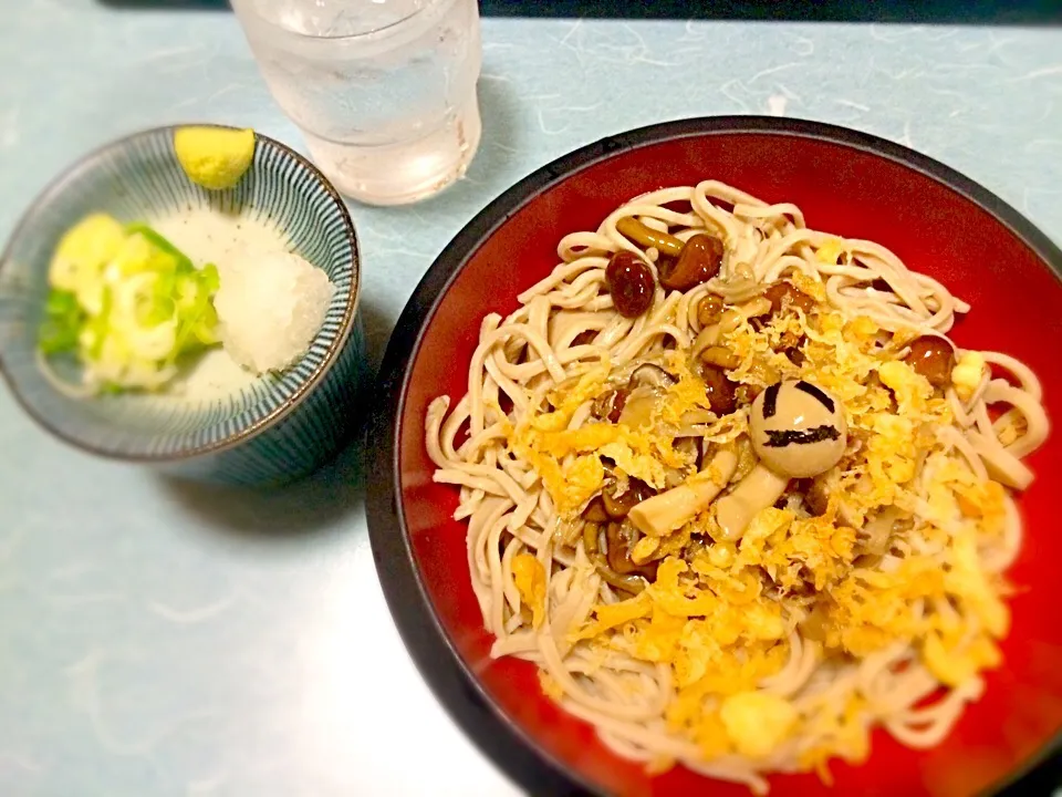 Snapdishの料理写真:☆今日の賄い☆
冷やしきのこそば|mamiさん