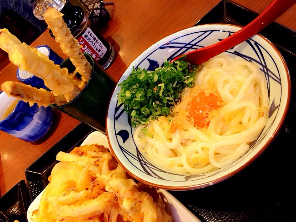 釜玉うどん×ごぼ天×野菜かき揚げ|Ａｋａｒｉ♡さん