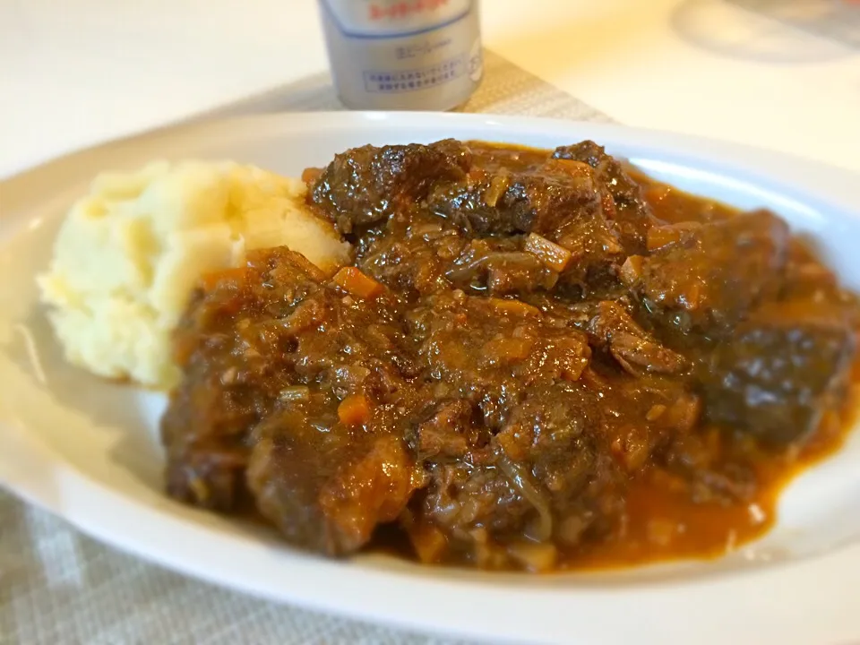 牛肉の赤ワイン煮|トップアスリートさん