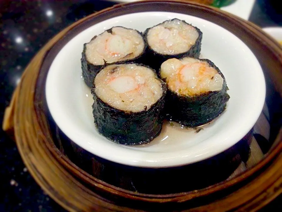 Seafood Siomai

#Chinese-Filipino Dish
#DimSum|JM de Guzmanさん