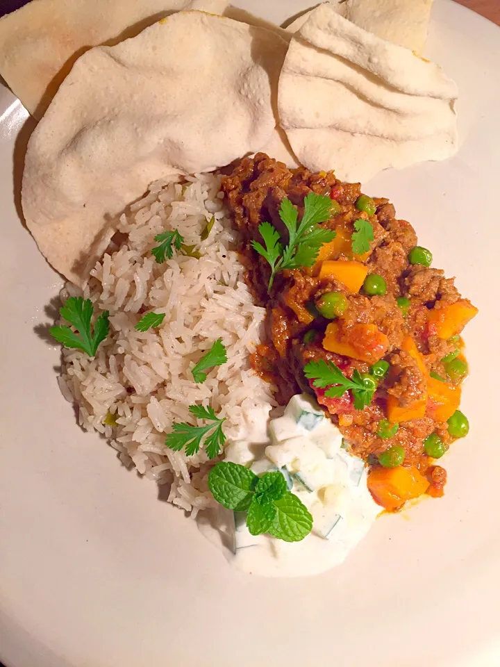 Beef Mince, Tomato, Pumpkin + Pea Curry|Chrisy Hillさん