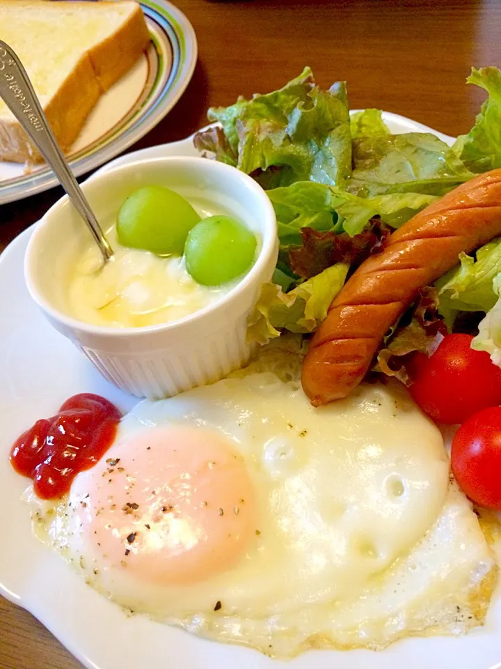 Snapdishの料理写真:日曜日のモーニングセット✩⃛|なっちゃんさん