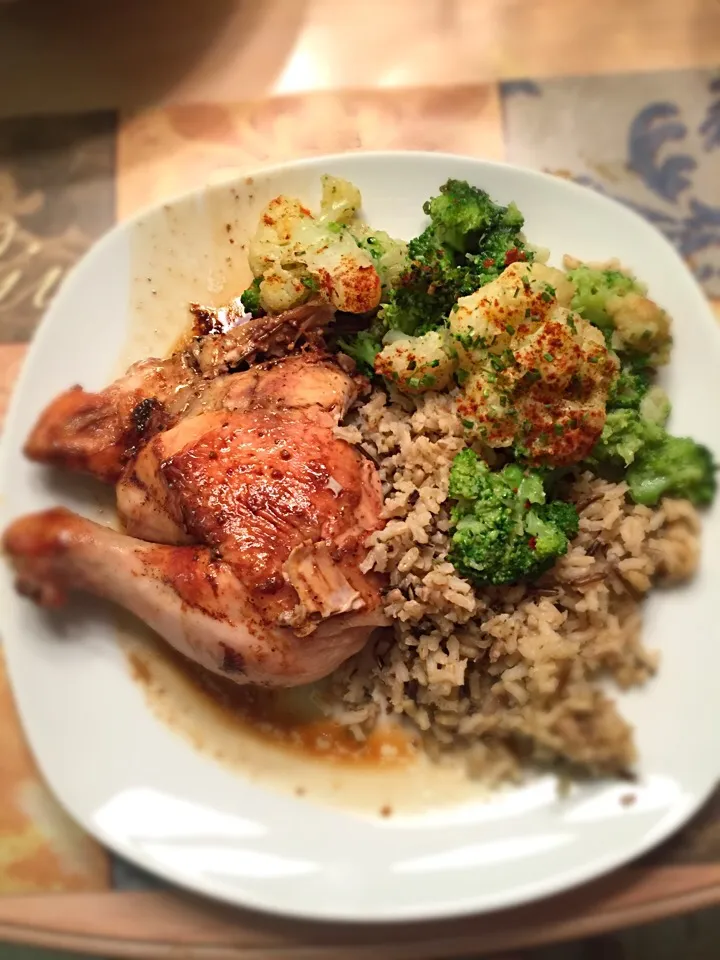 Snapdishの料理写真:Roast Chicken, Porcini Mushroom Wild Rice and Broccoli with Cauliflower|Maria Schlossbergさん