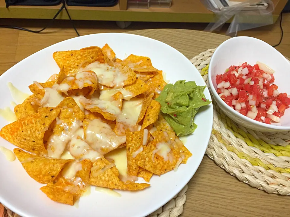 Nachos &  salsa|yeni kartikasariさん