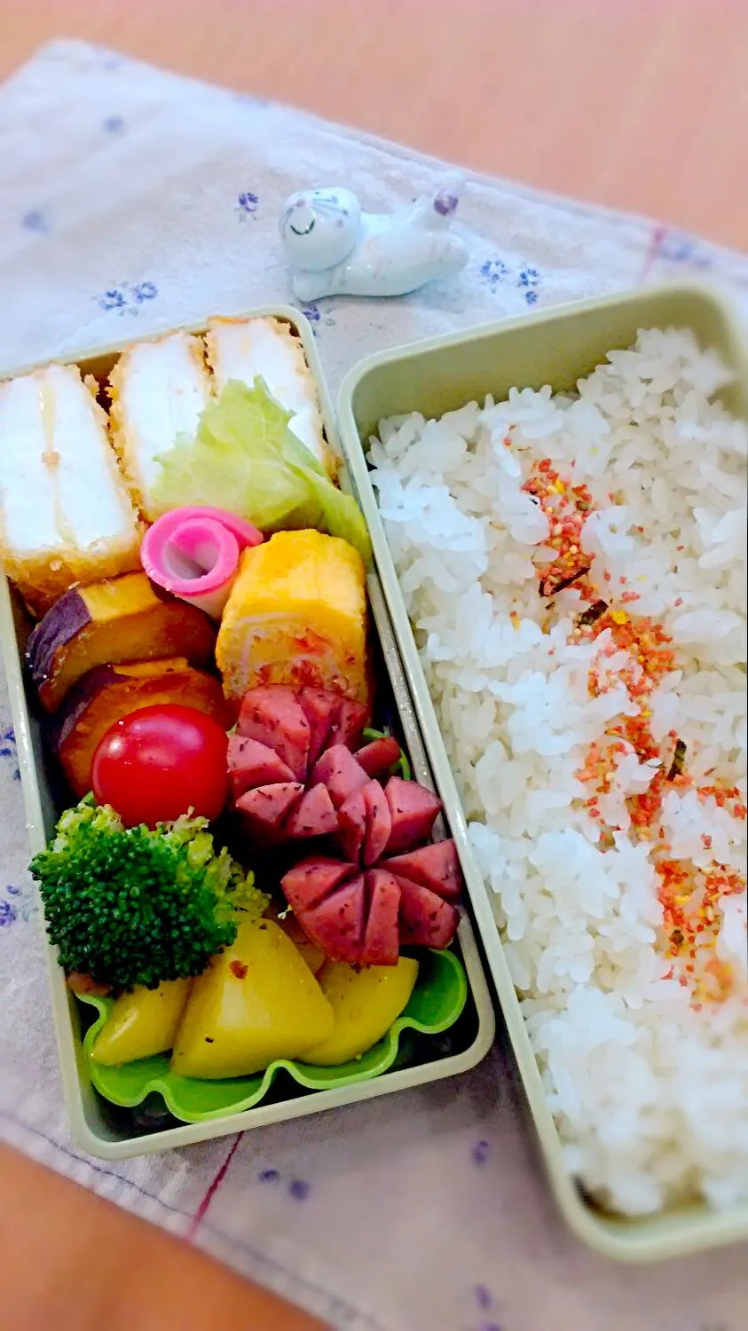 Snapdishの料理写真:9月15日の娘弁当♪はんぺんフライ弁当＊|ノリティアさん