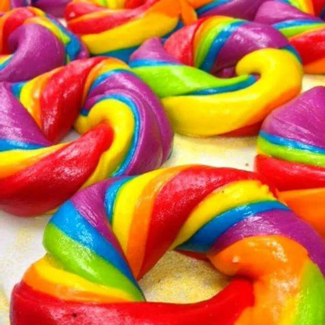 rainbow bagels|CHUENCHAIさん