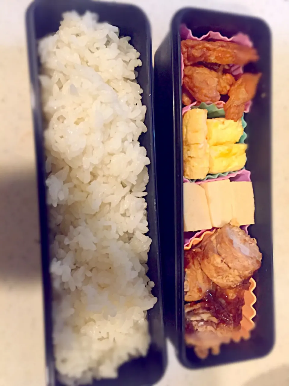 お弁当。
豚コマチャーシュー
卵焼き
高野豆腐の煮物
さつま揚げの野菜天|ポニョ宮さんさん