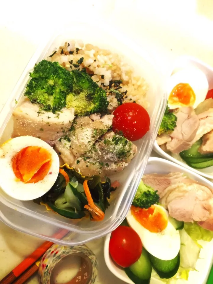 Snapdishの料理写真:ダイエット中蒸し鶏サラダ弁当|Ricodonさん