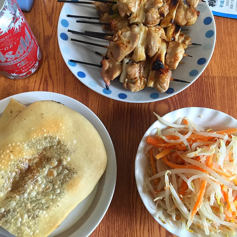 焼き鳥ともやしのナムルとカレーパン|✴︎mariko✴︎さん