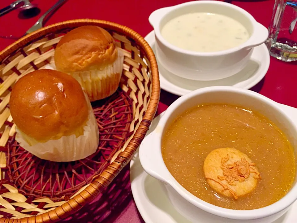 French onion soup & clam chowder soup|Sky Blueさん