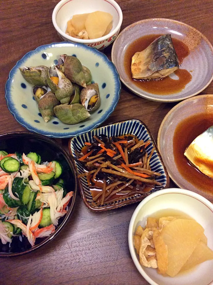 鯖の煮付け 胡瓜の酢の物 ツブ貝の塩茹で 大根の煮物 松前漬け|ちょこりんさん