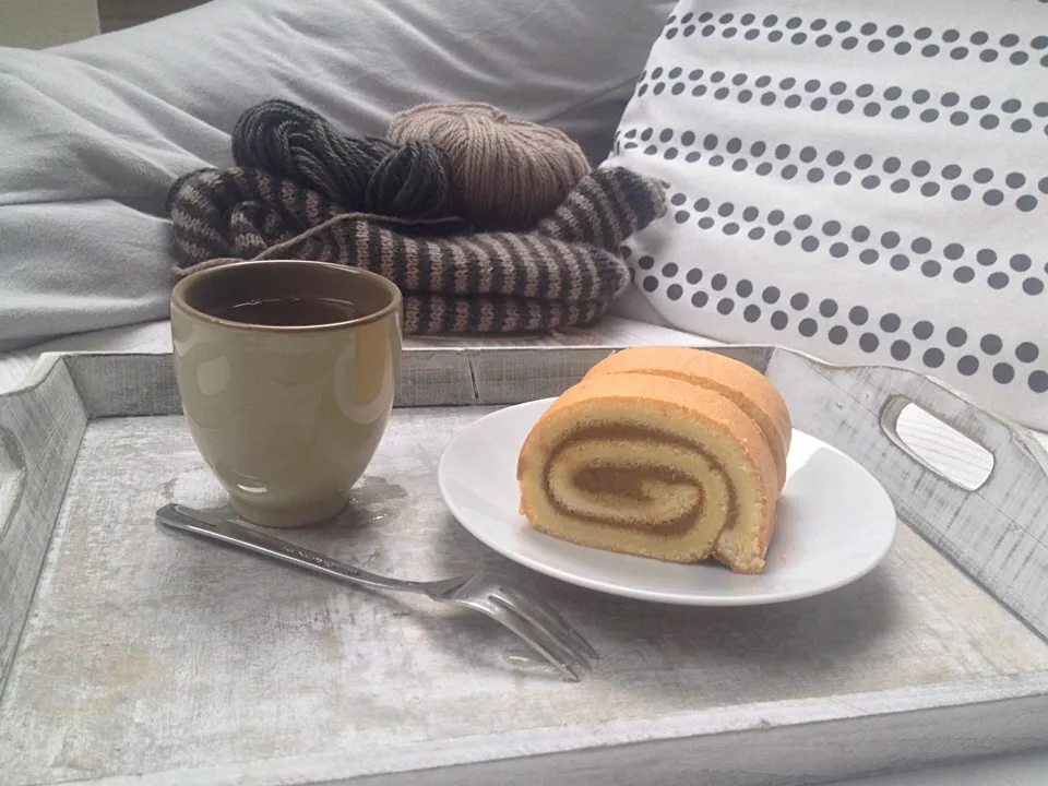 Moccha roll cake for a rainy day|Asa Buaさん