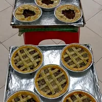 Apple crumble pie & beef bechamel pie|ibby lerrickさん