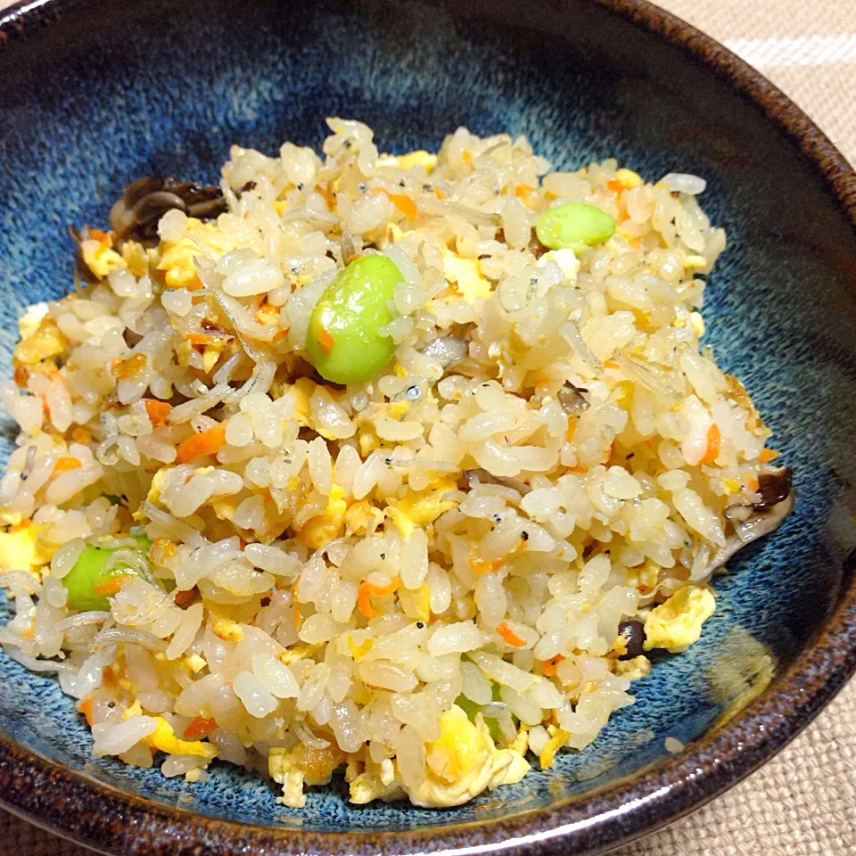 きのこたっぷり秋チャーハン♡|お家ご飯ていいね♡さん