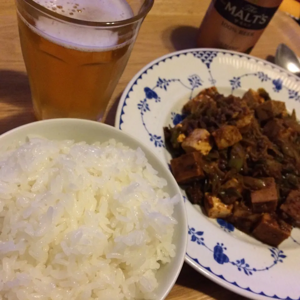 9/17/2015 麻婆豆腐とご飯とビール🎶|Jean Nobyさん