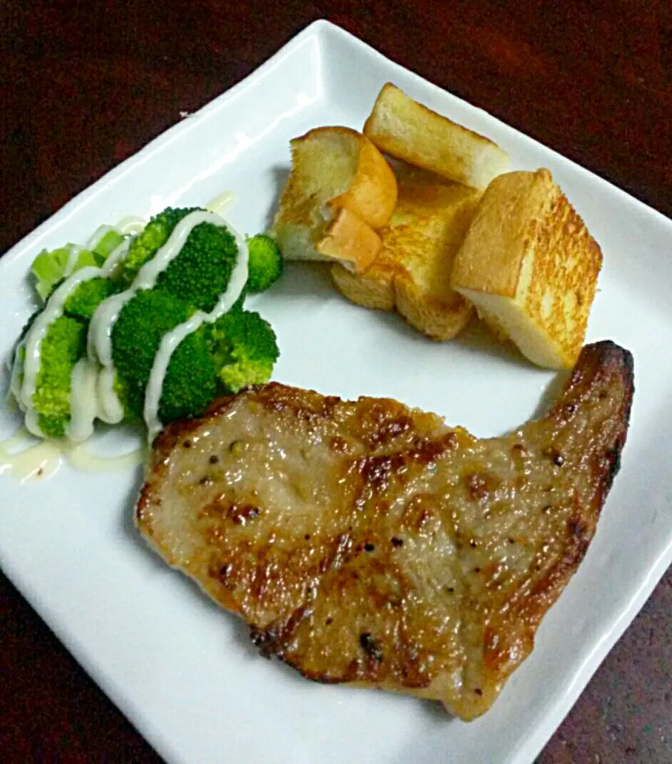 Grilled Black Pepper Kurobuta Pork|Jeab Lertさん