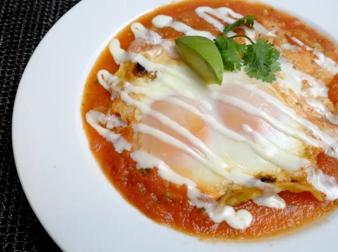 Huevos Rancheros  ウエボス　ランチェロス #シェフごはん|シェフごはんさん