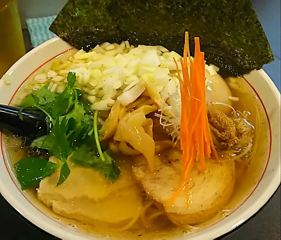 煮干ラーメン 味たま タマネギ増し 麺大盛り|哲さん