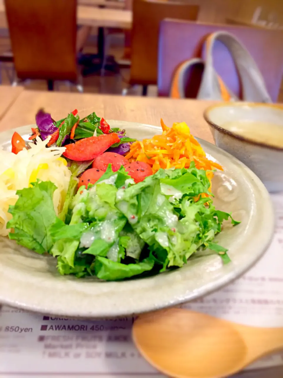 ぺんぎん食堂デリのサラダ|くぅ♪さん