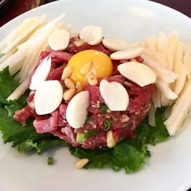 korean style beef tartar|CHUENCHAIさん