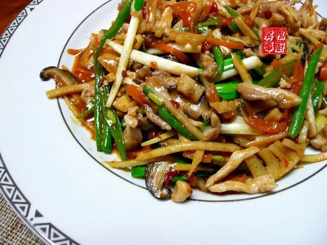 spicy stir-fried shredded pork|steven z.y.さん