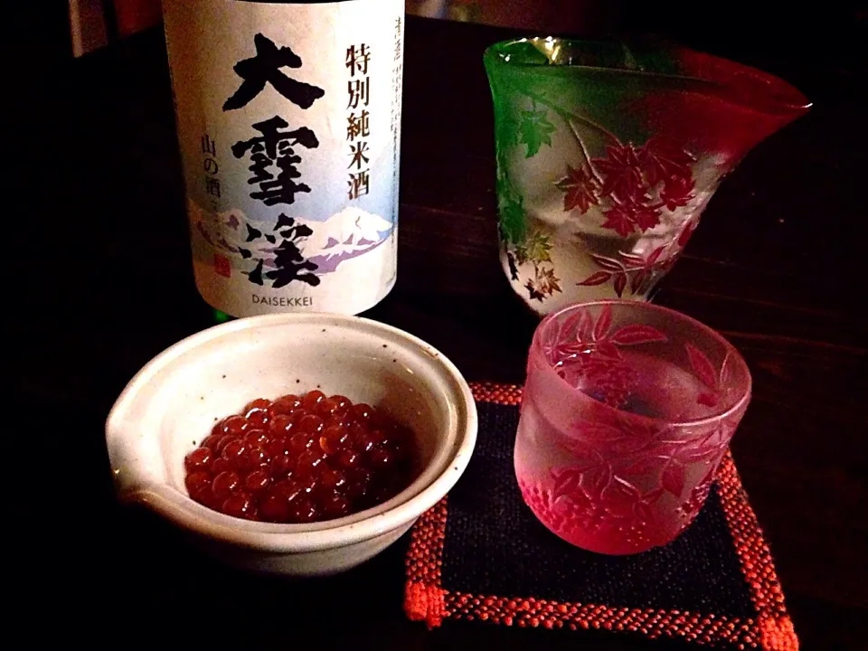 イクラの醤油漬けと日本酒『大雪渓』|shikaさん