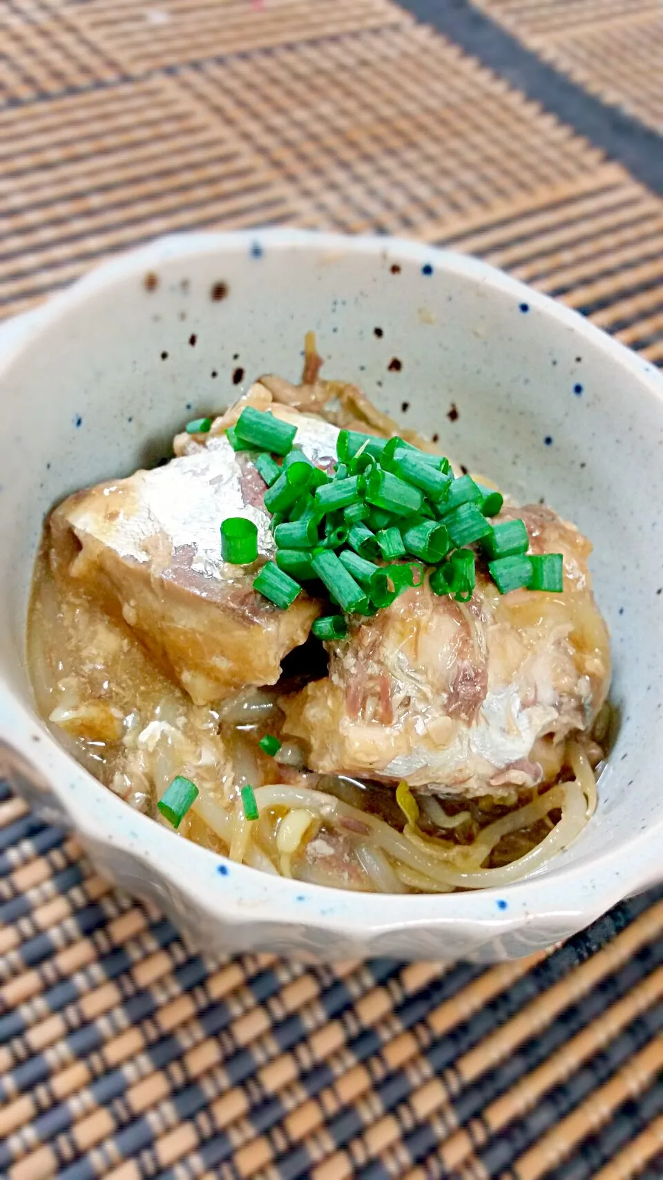 サバの水煮缶ともやしの炒め物|キンリサさん