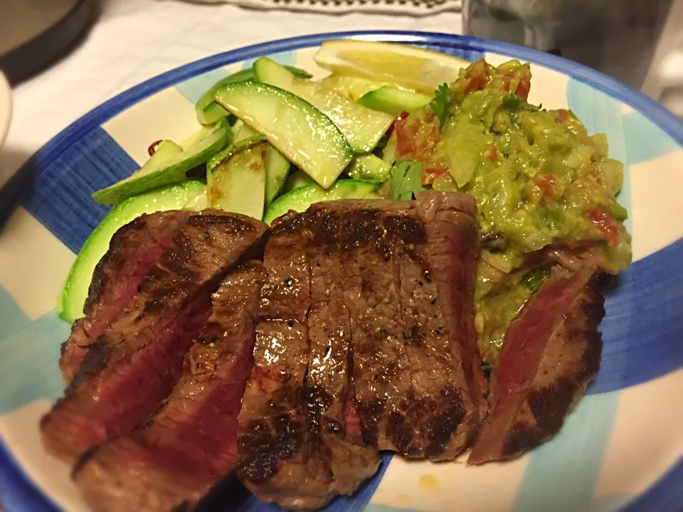 Snapdishの料理写真:パレオな夕食9/18近江牛ラム芯steak|Noriko Tajiriさん