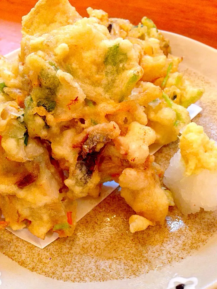 鰯のかき揚げ  鰯がちょっと分かりづらいですが鰯と野菜のコンビネーションが良くて美味しいです‼️|zeroweb_bossさん