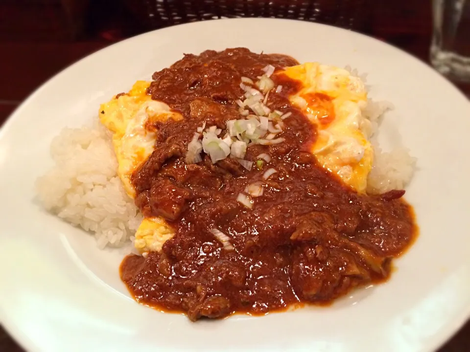 牛すじカレーとオムご飯|りえさん