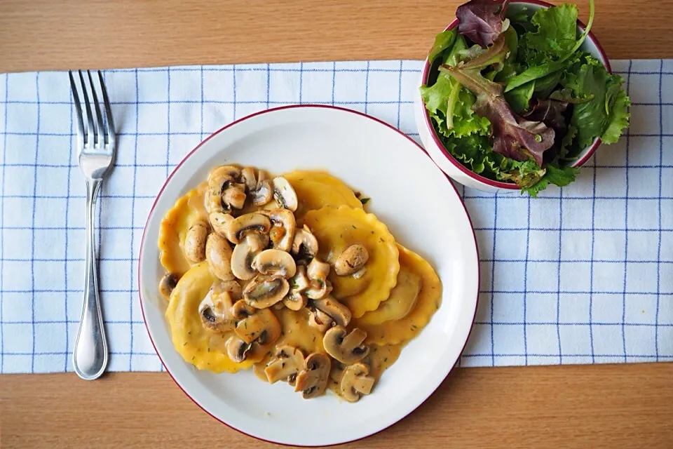 Homemade Mushroom Ravioli|Misstyさん