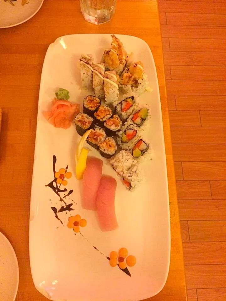 Snapdishの料理写真:Sushi|Addis Injeraさん