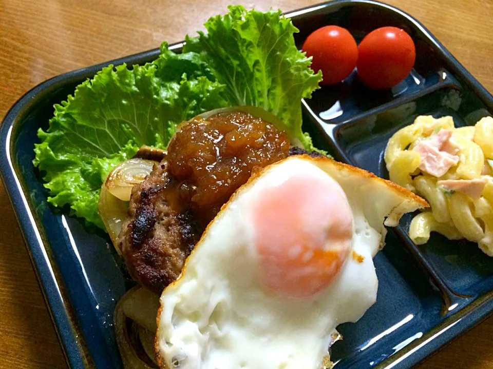 9/17晩御飯
ハンバーグ マカロニサラダ ミニトマト|sayakaさん