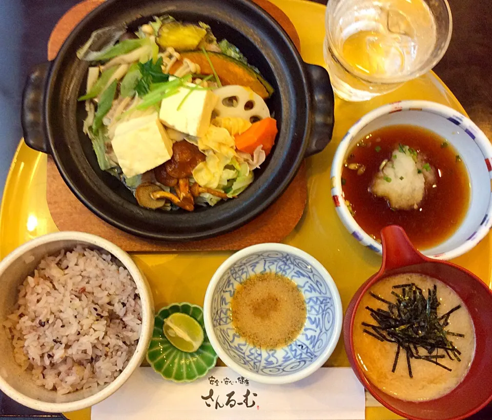 Snapdishの料理写真:Autumn Seasonal Vegetables steamed in a hotpot served with 8 grain rice, topped with grated yams.|Craig Colemanさん