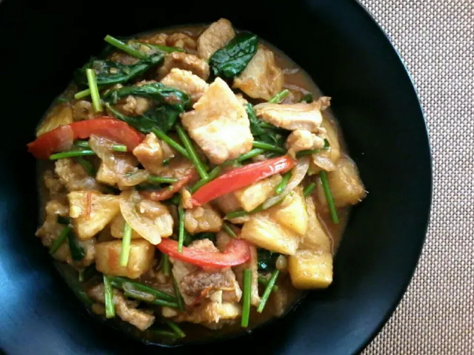 Pineapple Mustard Pork Loin w/ Chinese Chives and Sweet Basil ✔|🌼 Pooja's Kitchenette 🌼さん