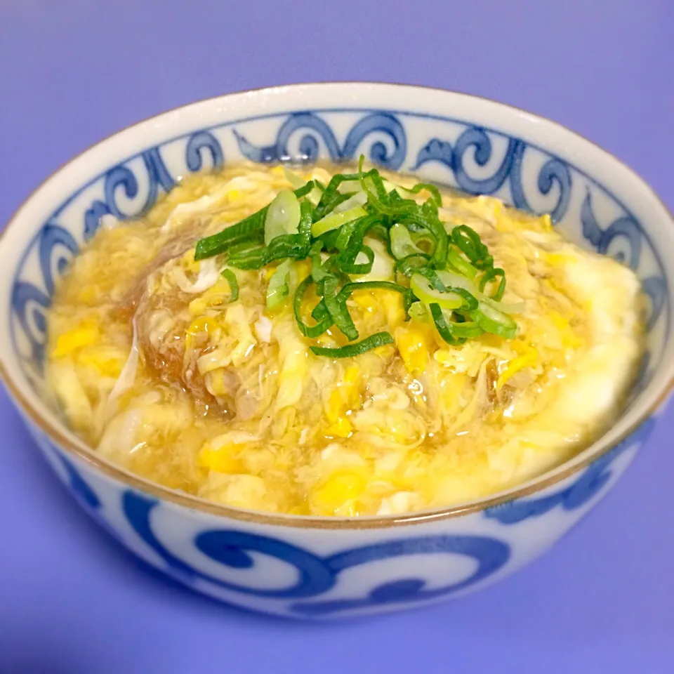 コロッケの玉子餡かけ丼|Hiroya Fujiiさん