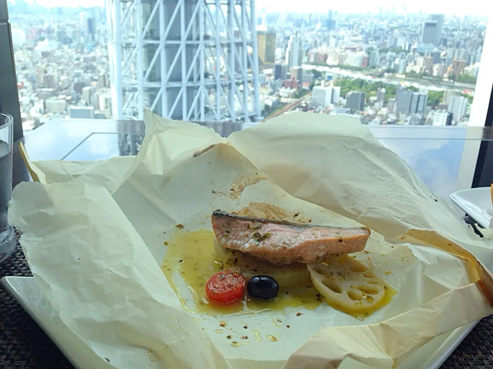 サーモンと秋野菜の包み焼き|ちゃみこさん